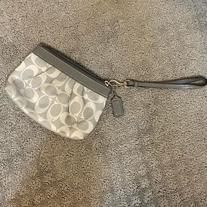 Coach jacquard silver small wristlet wallet purse